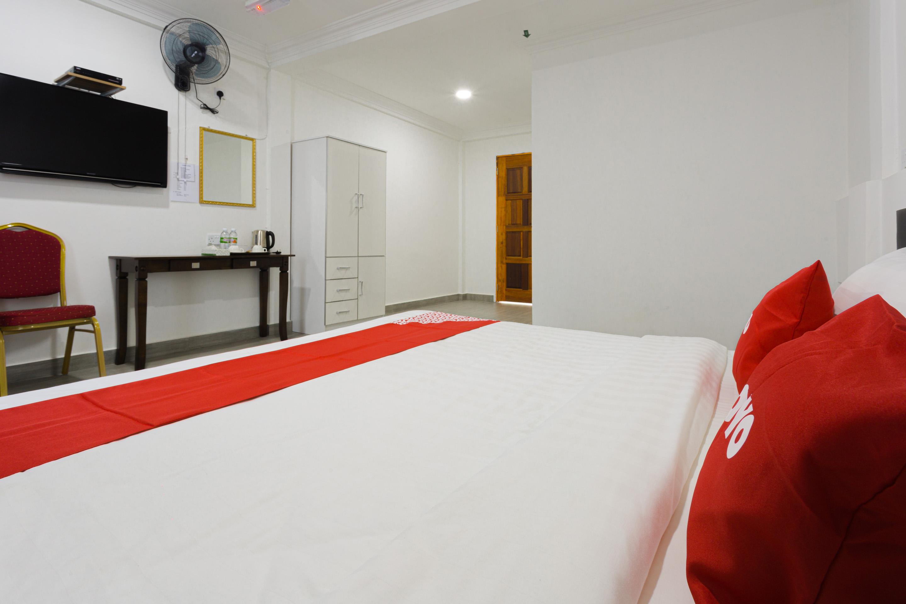 Oyo 90043 Jasni Rijan Resort Ранау Экстерьер фото