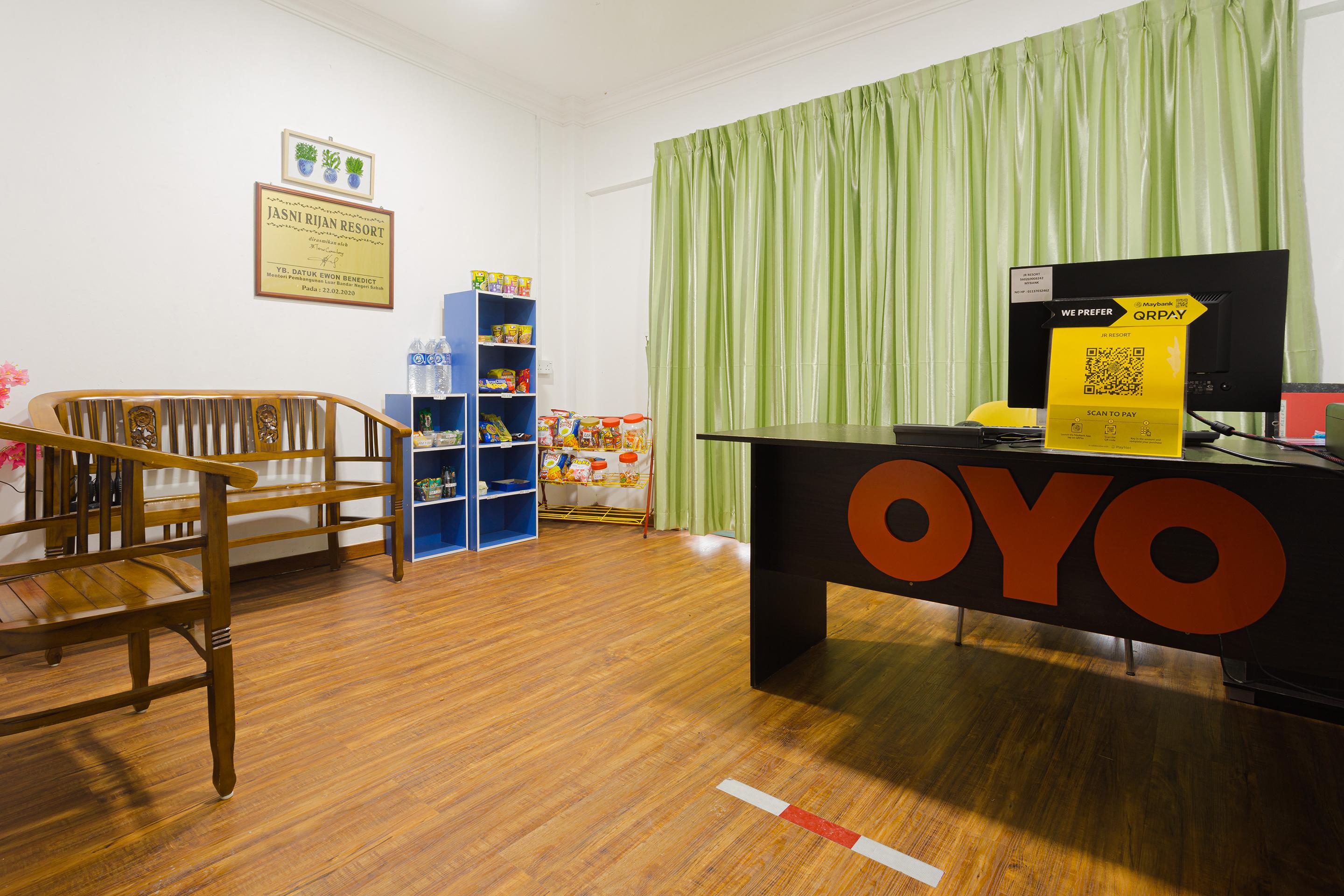 Oyo 90043 Jasni Rijan Resort Ранау Экстерьер фото